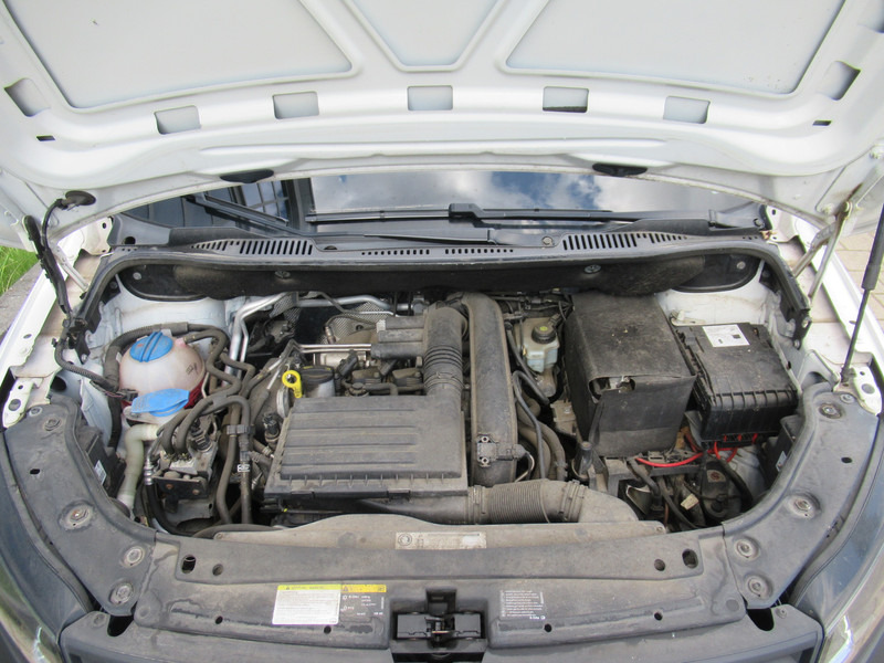 Autoutilitară compactă Volkswagen Caddy 1.4 TGI 81KW CNG Ecopower BLUEMOTION EURO6: Foto 20