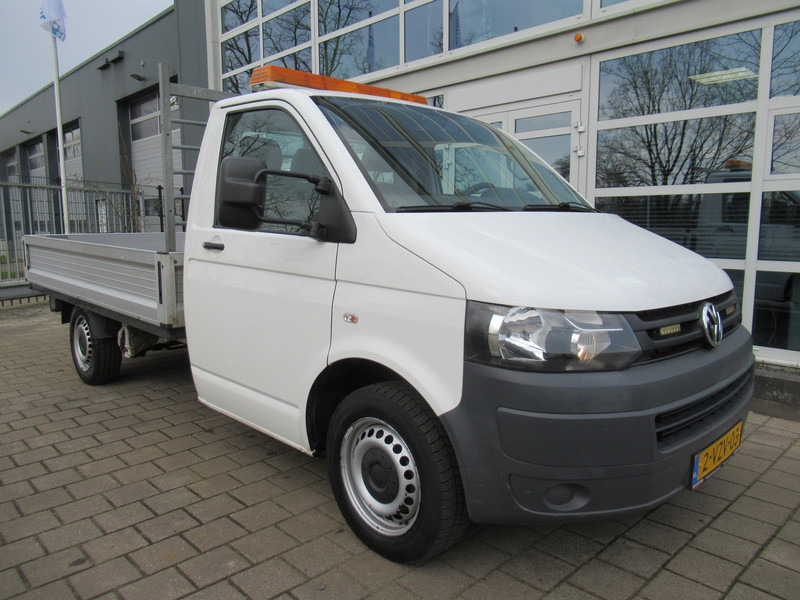 Volkswagen Transporter T5 2.0 TDI 62KW L2H1 Pick-Up Open laadbak - Autoutilitară cu platformă: Foto 5 Volkswagen Transporter T5 2.0 TDI 62KW L2H1 Pick-Up Open laadbak - Autoutilitară cu platformă: Foto 5