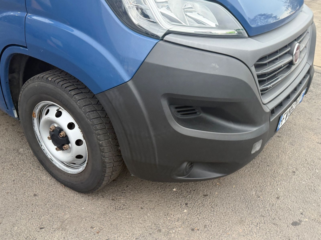 Fiat Ducato CC Maxi 3.5 2.3MJT, Koffer, Lbw - Autoutilitară box: Foto 5 Fiat Ducato CC Maxi 3.5 2.3MJT, Koffer, Lbw - Autoutilitară box: Foto 5