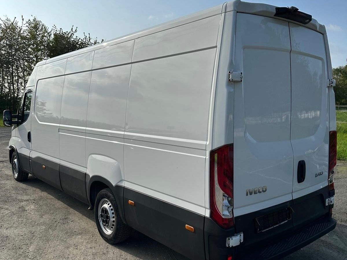 Iveco Daily 35S14 *MAXI* Radstand 4100*Kamera*TOP - Dubă: Foto 3 Iveco Daily 35S14 *MAXI* Radstand 4100*Kamera*TOP - Dubă: Foto 3