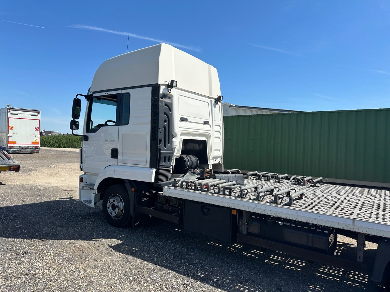 MAN 8.250 TGL*4x L1H1*XLX Kabine*VDI2700*TOP* - Camion transport auto: Foto 5 MAN 8.250 TGL*4x L1H1*XLX Kabine*VDI2700*TOP* - Camion transport auto: Foto 5