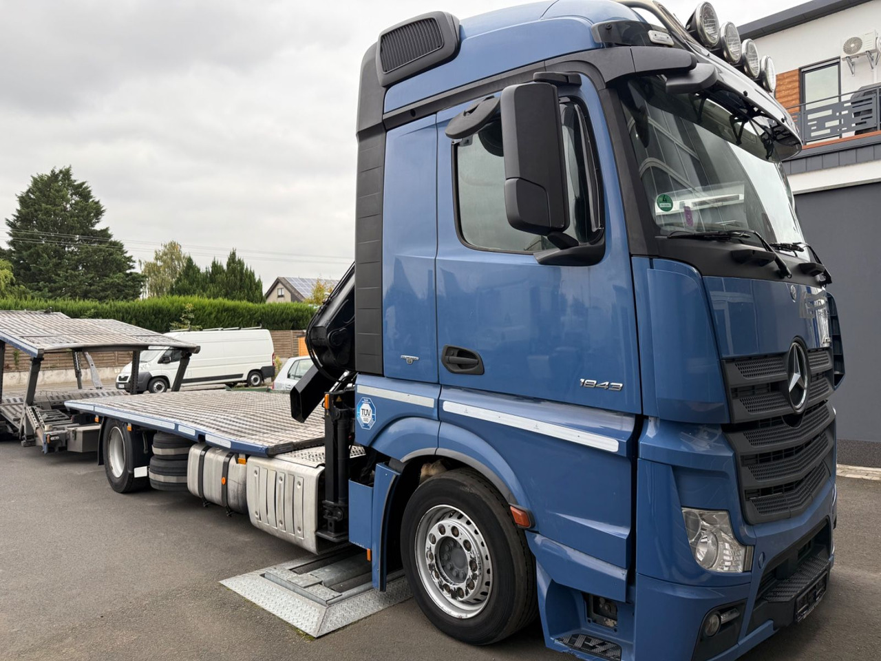 Mercedes-Benz Actros 1843 FVG 5-Zug / VDI 2700 / Kran MKG - Camion transport auto: Foto 3 Mercedes-Benz Actros 1843 FVG 5-Zug / VDI 2700 / Kran MKG - Camion transport auto: Foto 3