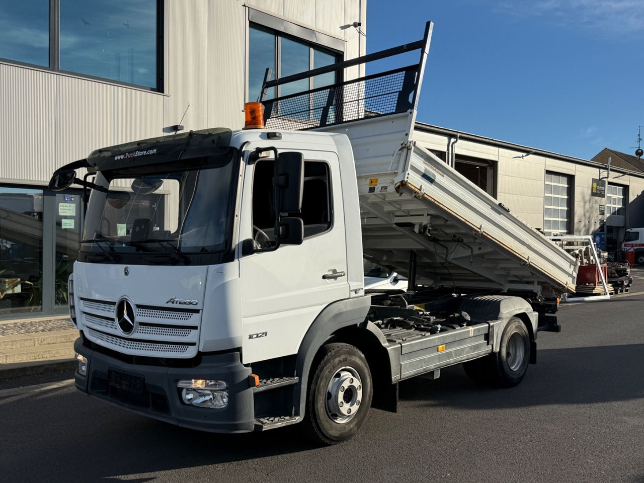 Mercedes-Benz Atego 3 4x2 1021 Meiller, Ahk, Klima, Tüv neu - Camion basculantă: Foto 1 Mercedes-Benz Atego 3 4x2 1021 Meiller, Ahk, Klima, Tüv neu - Camion basculantă: Foto 1