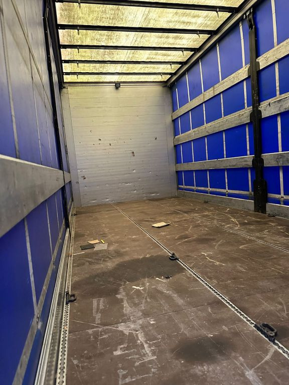 Mercedes-Benz Atego 824 Top-Ausstattung*Plane-Pritsche*Top Mercedes-Benz Atego 824 Top-Ausstattung*Plane-Pritsche*Top - Camion cu prelată: Foto 2 Mercedes-Benz Atego 824 Top-Ausstattung*Plane-Pritsche*Top Mercedes-Benz Atego 824 Top-Ausstattung*Plane-Pritsche*Top - Camion cu prelată: Foto 2