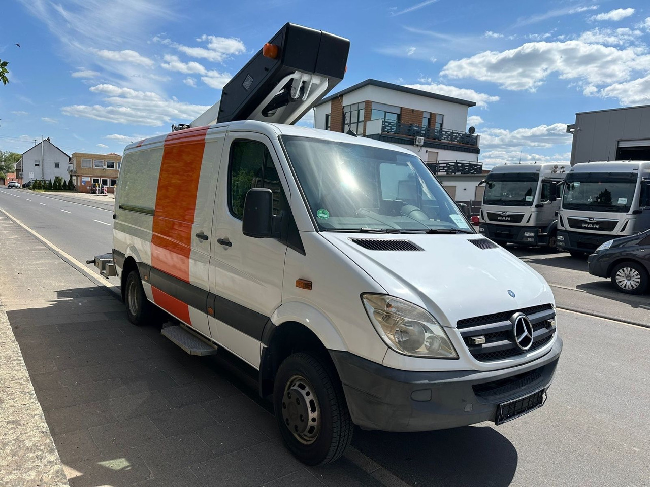 Mercedes-Benz Sprinter 515 CDI 4X4|13,2m Versailift ET-38-LFH - Camion cu nacela: Foto 4 Mercedes-Benz Sprinter 515 CDI 4X4|13,2m Versailift ET-38-LFH - Camion cu nacela: Foto 4