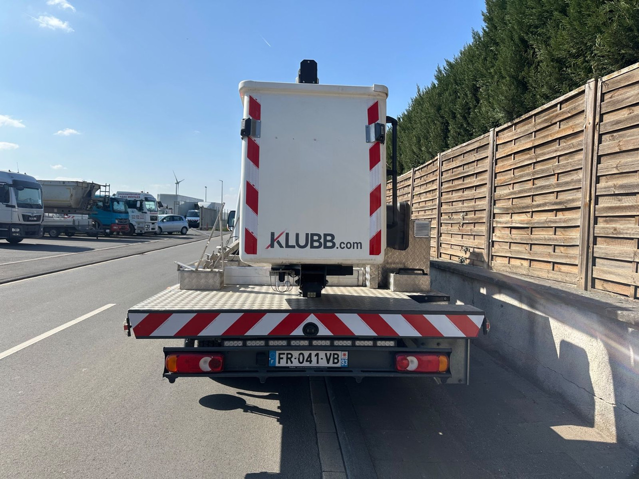 Renault Master III*Steiger 12m*orig.km*Topzustand* Renault Master III/Steiger 11,2m/orig.km*Topzustand* - Camion cu nacela, Autoutilitară: Foto 5 Renault Master III*Steiger 12m*orig.km*Topzustand* Renault Master III/Steiger 11,2m/orig.km*Topzustand* - Camion cu nacela, Autoutilitară: Foto 5