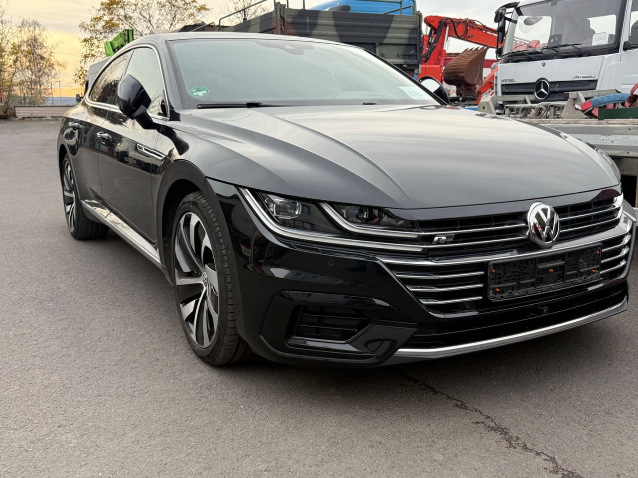 Volkswagen Arteon R-Line 4Motion Head-Up, Dynaudio, Ahk - Berlină/ Sedan: Foto 1 Volkswagen Arteon R-Line 4Motion Head-Up, Dynaudio, Ahk - Berlină/ Sedan: Foto 1