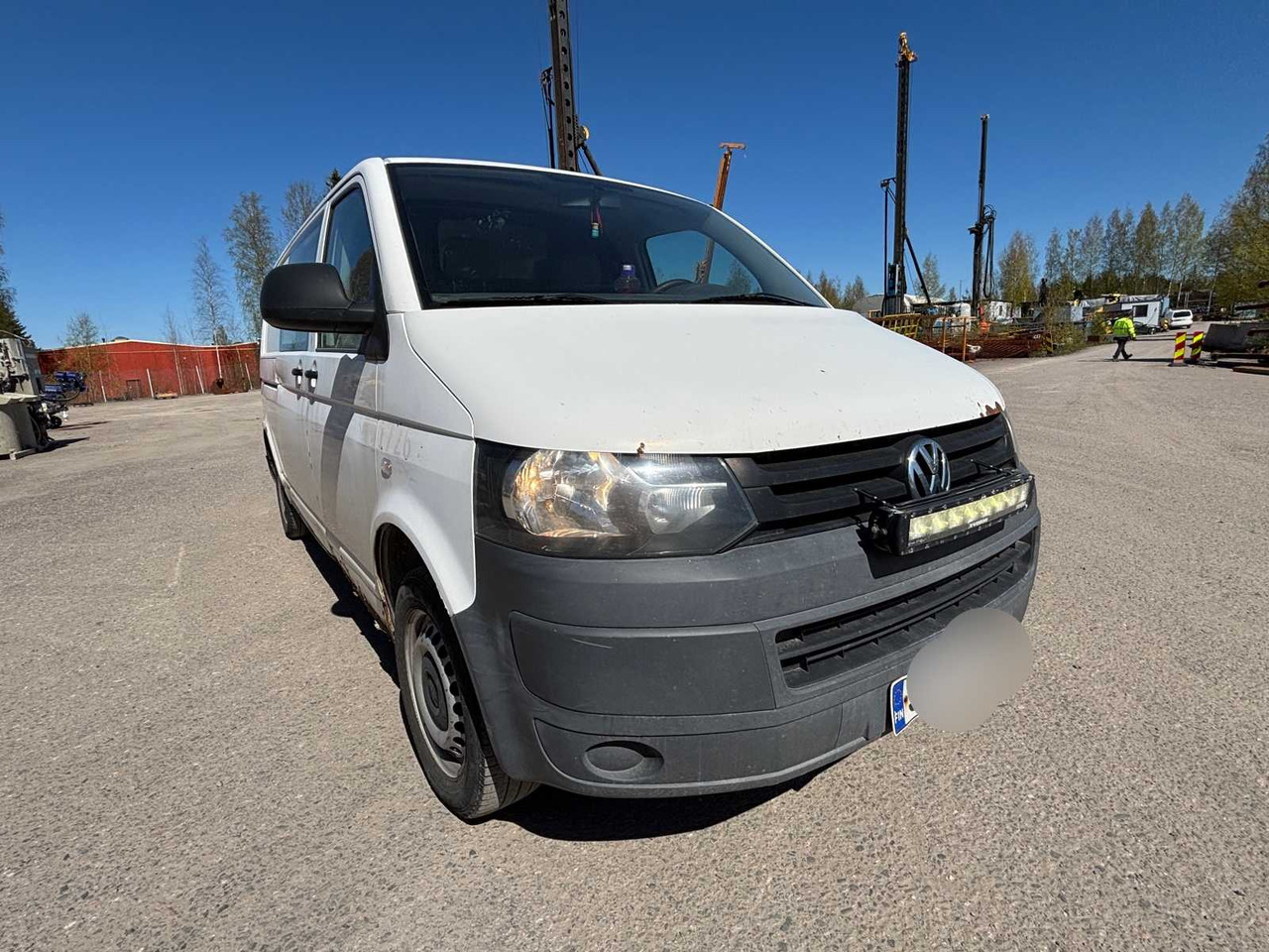 Van Volkswagen Transporter 2.0 - Dubă: Foto 1 Van Volkswagen Transporter 2.0 - Dubă: Foto 1