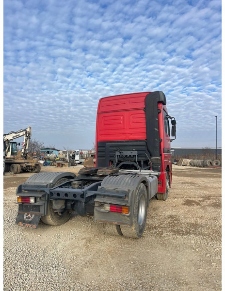 Mercedes-Benz Actros 1840 - Cap tractor: Foto 2 Mercedes-Benz Actros 1840 - Cap tractor: Foto 2