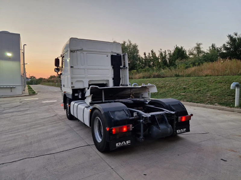 DAF XF 105.460 - Tractor terminal: Foto 4 DAF XF 105.460 - Tractor terminal: Foto 4