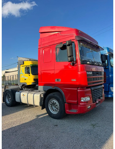 DAF XF 95 430 Manual - Tractor terminal: Foto 4 DAF XF 95 430 Manual - Tractor terminal: Foto 4