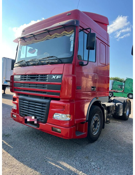 DAF XF 95 430 Manual - Tractor terminal: Foto 1 DAF XF 95 430 Manual - Tractor terminal: Foto 1