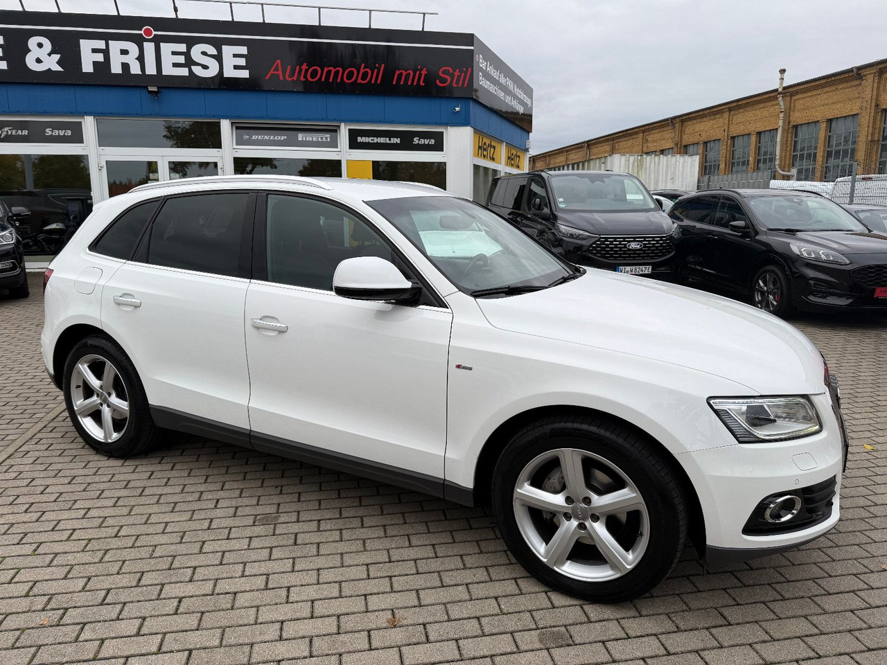 Audi Q5 2.0 TDI CLEAN DIESEL S -LINE XENON LED ACC - SUV: Foto 4 Audi Q5 2.0 TDI CLEAN DIESEL S -LINE XENON LED ACC - SUV: Foto 4