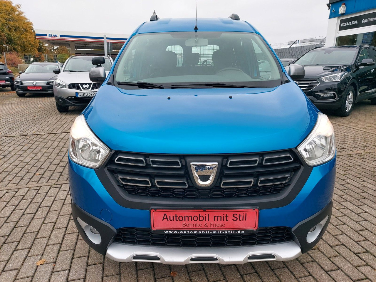 Dacia Dokker Stepway Celebration NAVI PDC AHK - Mașină break: Foto 3 Dacia Dokker Stepway Celebration NAVI PDC AHK - Mașină break: Foto 3