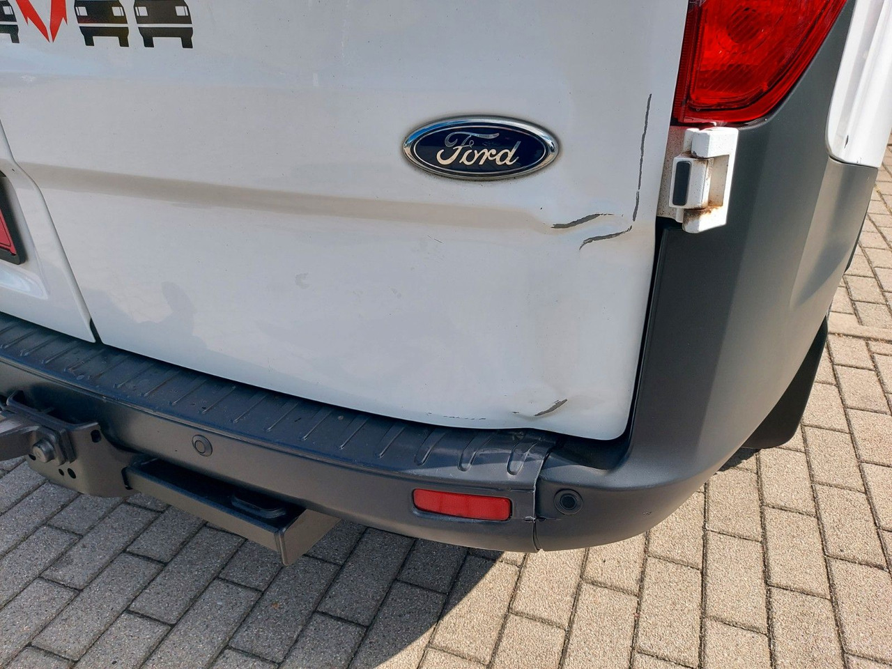 Transport persoane Ford Transit Custom Tourneo Kasten 290 L1 Standheiz.: Foto 24 Transport persoane Ford Transit Custom Tourneo Kasten 290 L1 Standheiz.: Foto 24