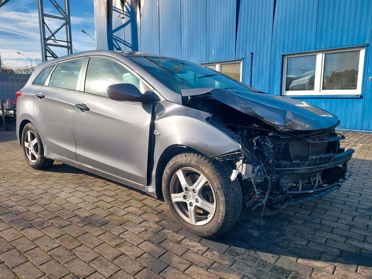 Hyundai i30 cw Classic Klima - Mașină break: Foto 2 Hyundai i30 cw Classic Klima - Mașină break: Foto 2