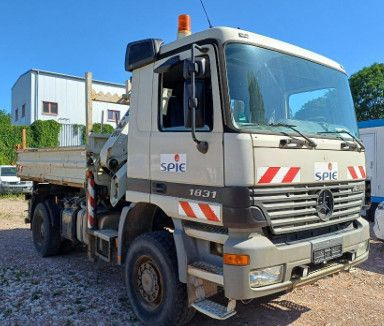 Mercedes-Benz ACTROS 1831 4X4 KRAN MEILER ALLRAD ATLAS KRAN - Camion basculantă, Camion cu macara: Foto 2 Mercedes-Benz ACTROS 1831 4X4 KRAN MEILER ALLRAD ATLAS KRAN - Camion basculantă, Camion cu macara: Foto 2