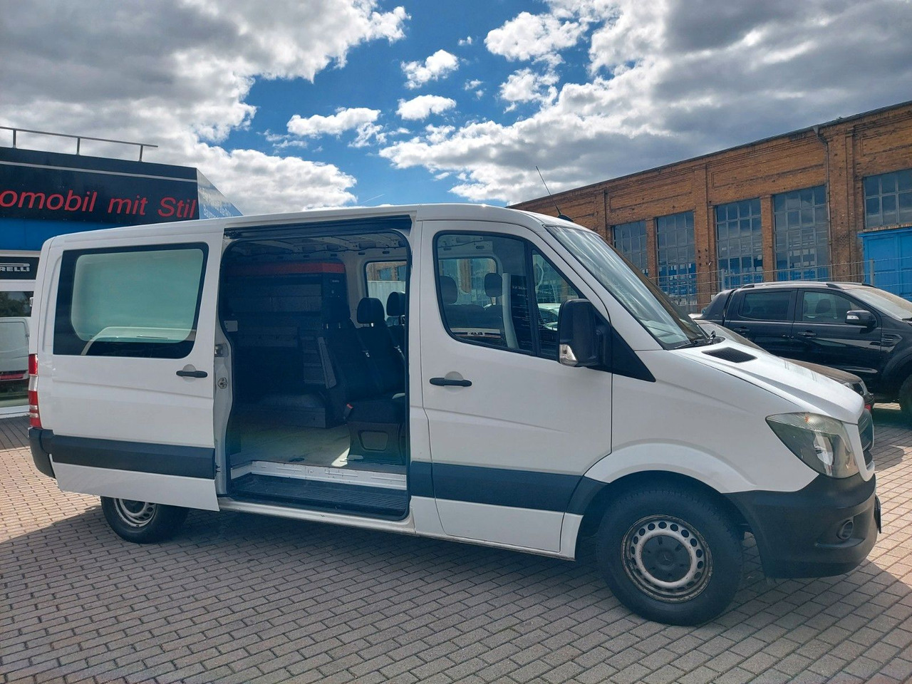 Mercedes-Benz Sprinter II Kasten 314 CDI Mixto 6 Sitze - Transport persoane: Foto 1 Mercedes-Benz Sprinter II Kasten 314 CDI Mixto 6 Sitze - Transport persoane: Foto 1