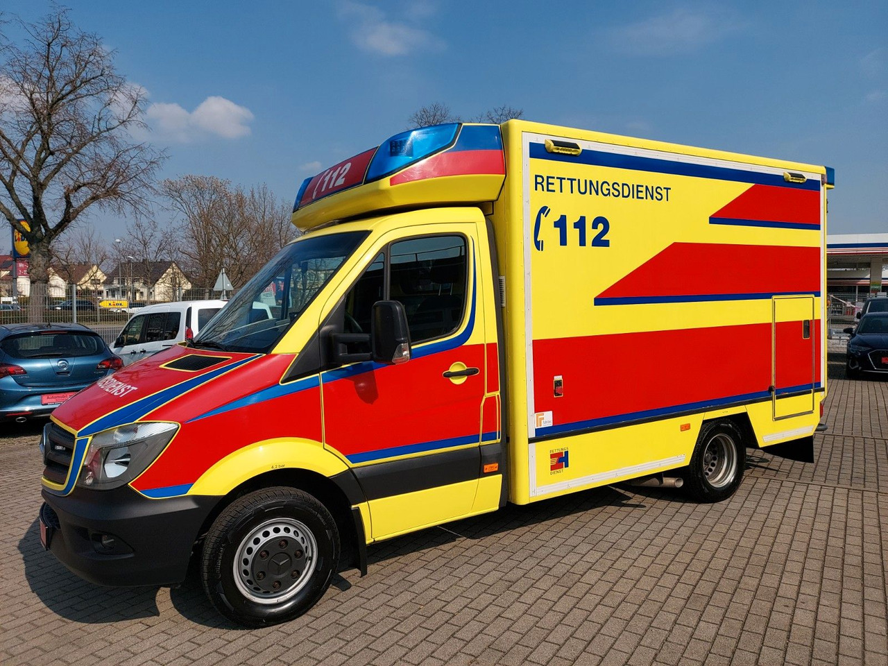 Leasing de  Mercedes-Benz Sprinter II Pritsche 516 Autom. RTW Ambulance Mercedes-Benz Sprinter II Pritsche 516 Autom. RTW Ambulance: Foto 8