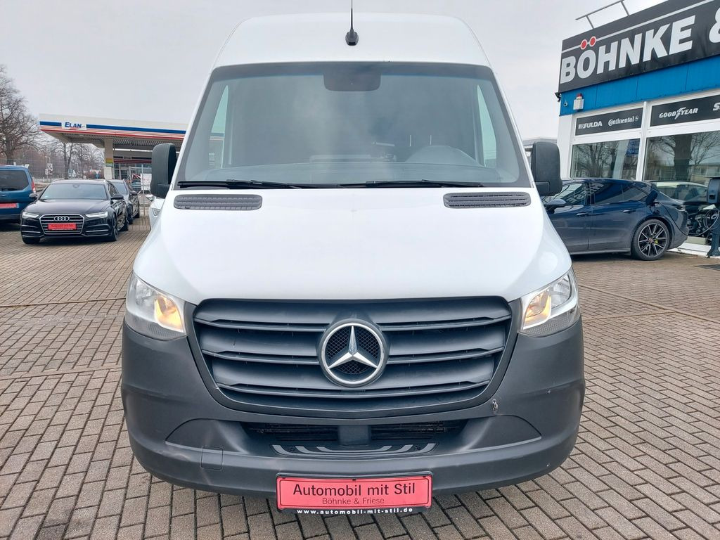 Mercedes-Benz Sprinter III Kasten FWD 211 lang hoch L2H2 Klima - Microbuz, Transport persoane: Foto 4 Mercedes-Benz Sprinter III Kasten FWD 211 lang hoch L2H2 Klima - Microbuz, Transport persoane: Foto 4