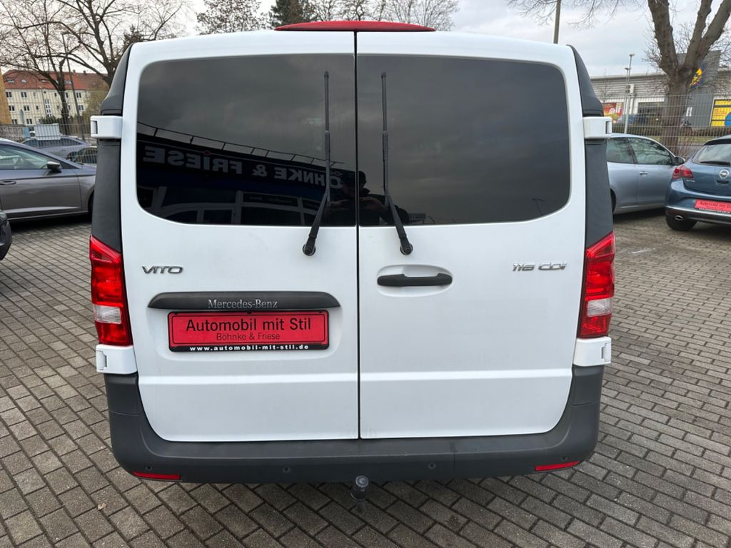 Mercedes-Benz Vito Mixto 116 CDI Lang 5 SITZE NAVI TEMPO PDC - Microbuz, Transport persoane: Foto 5 Mercedes-Benz Vito Mixto 116 CDI Lang 5 SITZE NAVI TEMPO PDC - Microbuz, Transport persoane: Foto 5