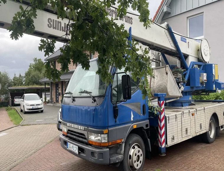 Mitsubishi CANTER DACHDECKER KLAAS AUTOKRAN - Automacara: Foto 3 Mitsubishi CANTER DACHDECKER KLAAS AUTOKRAN - Automacara: Foto 3