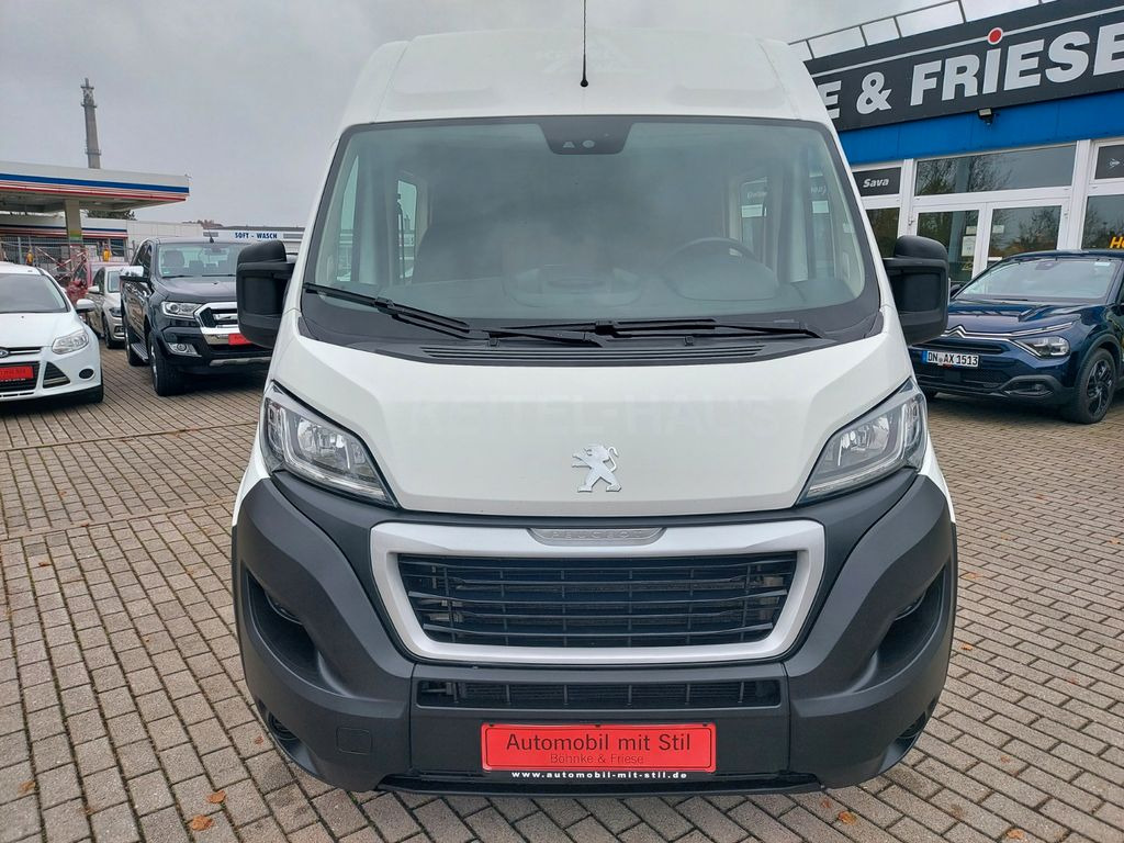 Peugeot Boxer Kasten Hoch L3H2 lang Klima 2x Schiebetür - Microbuz, Transport persoane: Foto 5 Peugeot Boxer Kasten Hoch L3H2 lang Klima 2x Schiebetür - Microbuz, Transport persoane: Foto 5