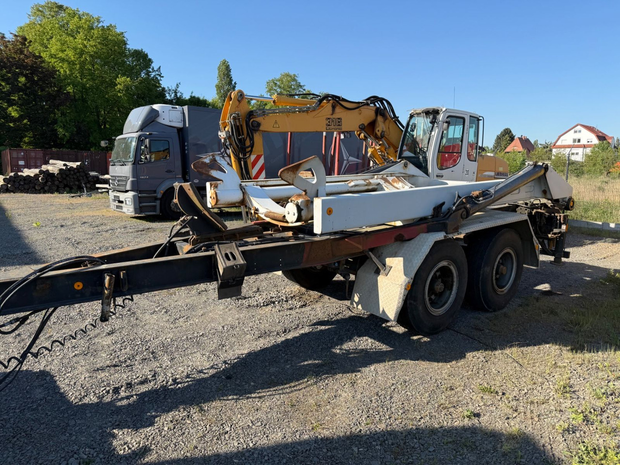 M-TEC MATHIS SILO AUFSTELLER TÜV NEU - Remorcă: Foto 2 M-TEC MATHIS SILO AUFSTELLER TÜV NEU - Remorcă: Foto 2