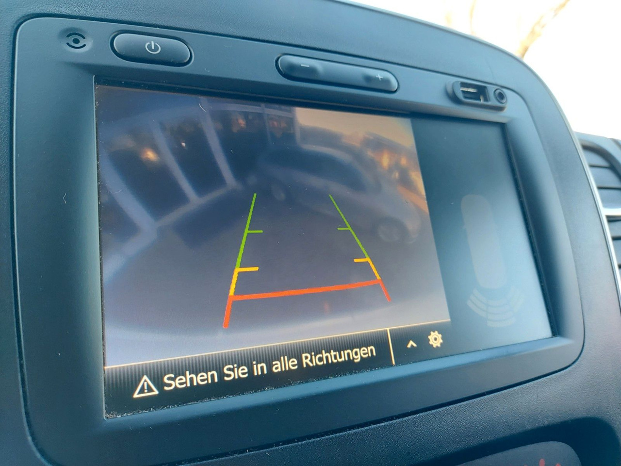 Microbuz, Transport persoane Renault Trafic Kasten L1H1 2,8t Komfort Klima Navi Tempo Renault Trafic Kasten L1H1 2,8t Komfort Klima Navi Tempo: Foto 17