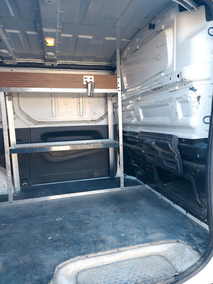 Microbuz, Transport persoane Renault Trafic Kasten L1H1 2,8t Komfort Klima Navi Tempo Renault Trafic Kasten L1H1 2,8t Komfort Klima Navi Tempo: Foto 20