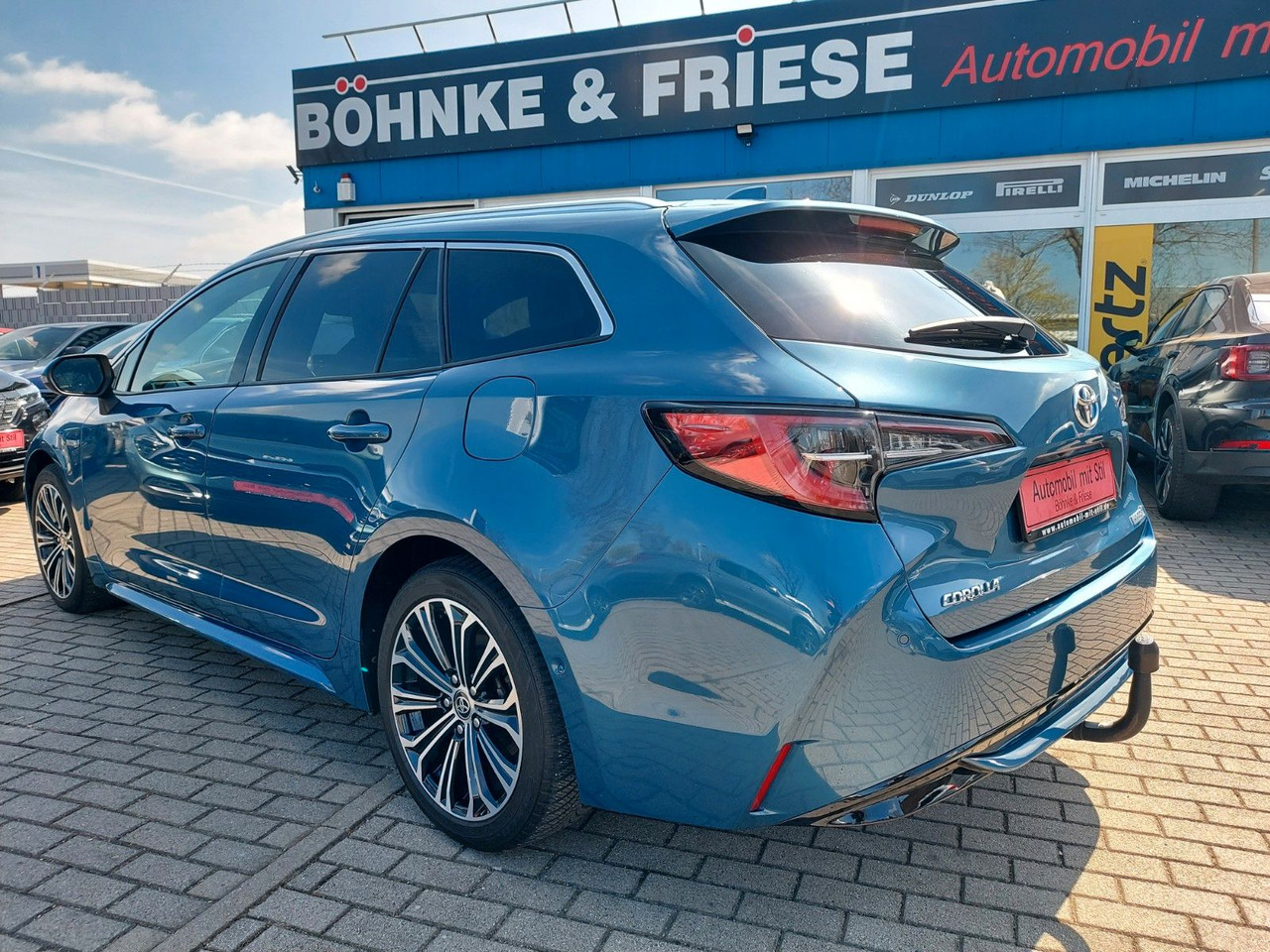 Toyota Corolla Touring Sports Hybrid Lounge Assist DAB - Automobil: Foto 4 Toyota Corolla Touring Sports Hybrid Lounge Assist DAB - Automobil: Foto 4