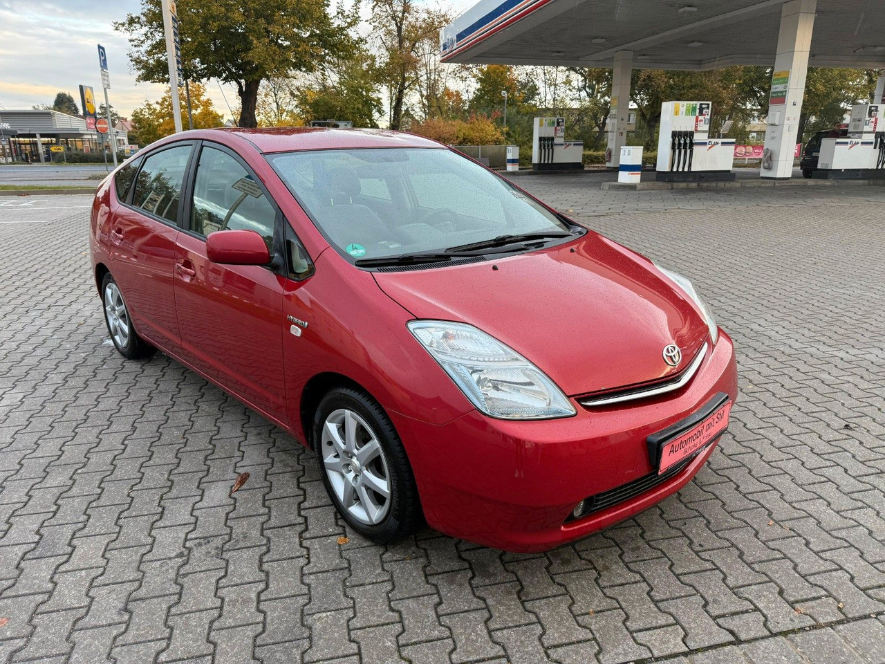 Toyota Prius Sol Automatik Klima Tempomat Bluetooth - Berlină/ Sedan: Foto 2 Toyota Prius Sol Automatik Klima Tempomat Bluetooth - Berlină/ Sedan: Foto 2