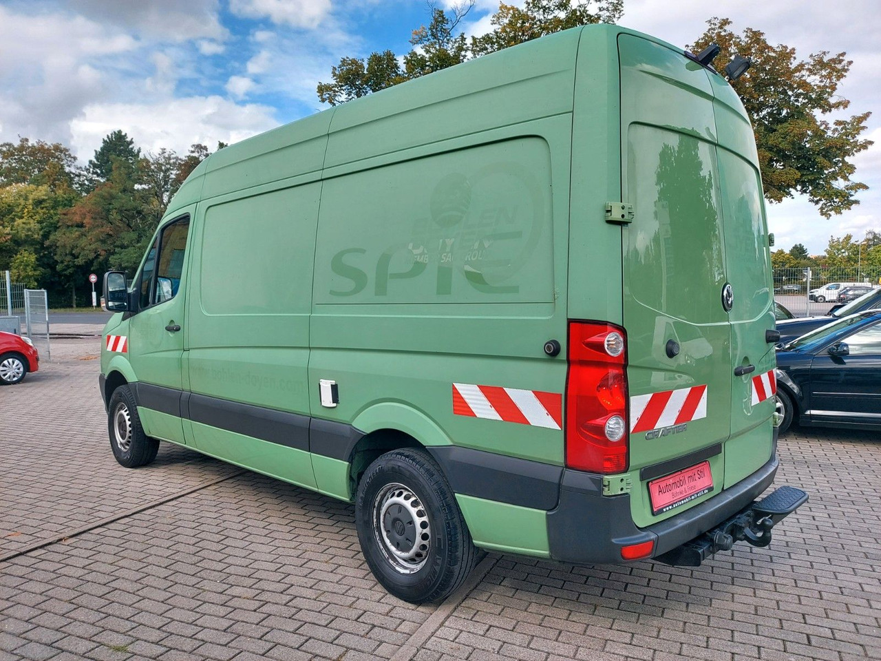 Volkswagen Crafter Kasten 35 mittel L2H2 Hochdach Klima AHK - Dubă: Foto 5 Volkswagen Crafter Kasten 35 mittel L2H2 Hochdach Klima AHK - Dubă: Foto 5
