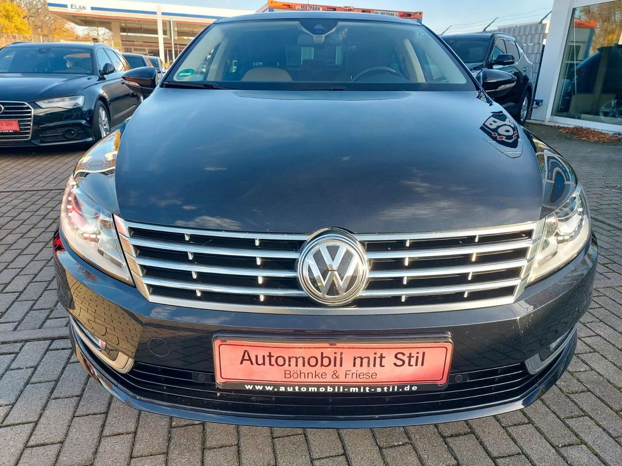 Volkswagen Passat CC DSG Sitzbelüftung ACC Radar Standheiz - Berlină/ Sedan: Foto 4 Volkswagen Passat CC DSG Sitzbelüftung ACC Radar Standheiz - Berlină/ Sedan: Foto 4