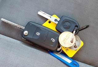 Volkswagen T5 Transporter Kasten 4Motion KLIMA STANDHEIZUN - Transport persoane: Foto 3 Volkswagen T5 Transporter Kasten 4Motion KLIMA STANDHEIZUN - Transport persoane: Foto 3