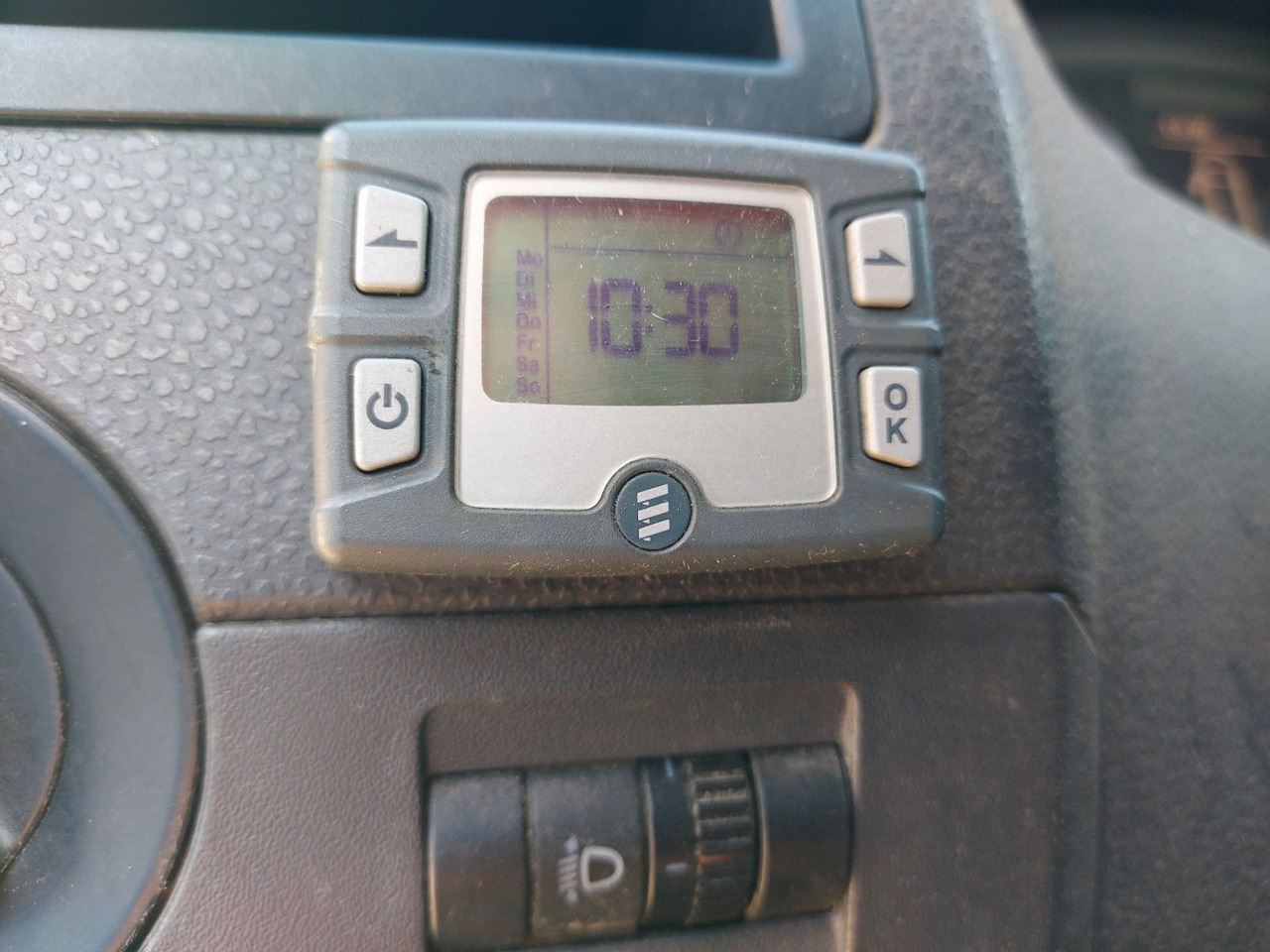 Volkswagen T5 Transporter Kasten Kombi lang 4Motion - Transport persoane: Foto 4 Volkswagen T5 Transporter Kasten Kombi lang 4Motion - Transport persoane: Foto 4