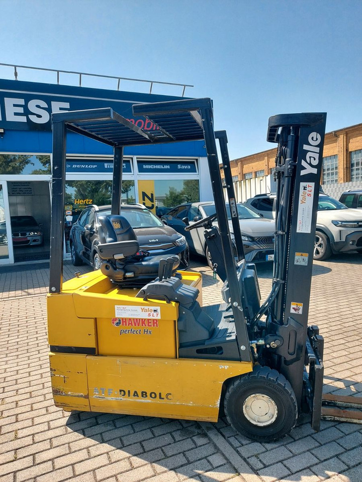 Yale Stapler ERP16ATF E1980 48Volt 1550kg - Electrostivuitor: Foto 5 Yale Stapler ERP16ATF E1980 48Volt 1550kg - Electrostivuitor: Foto 5