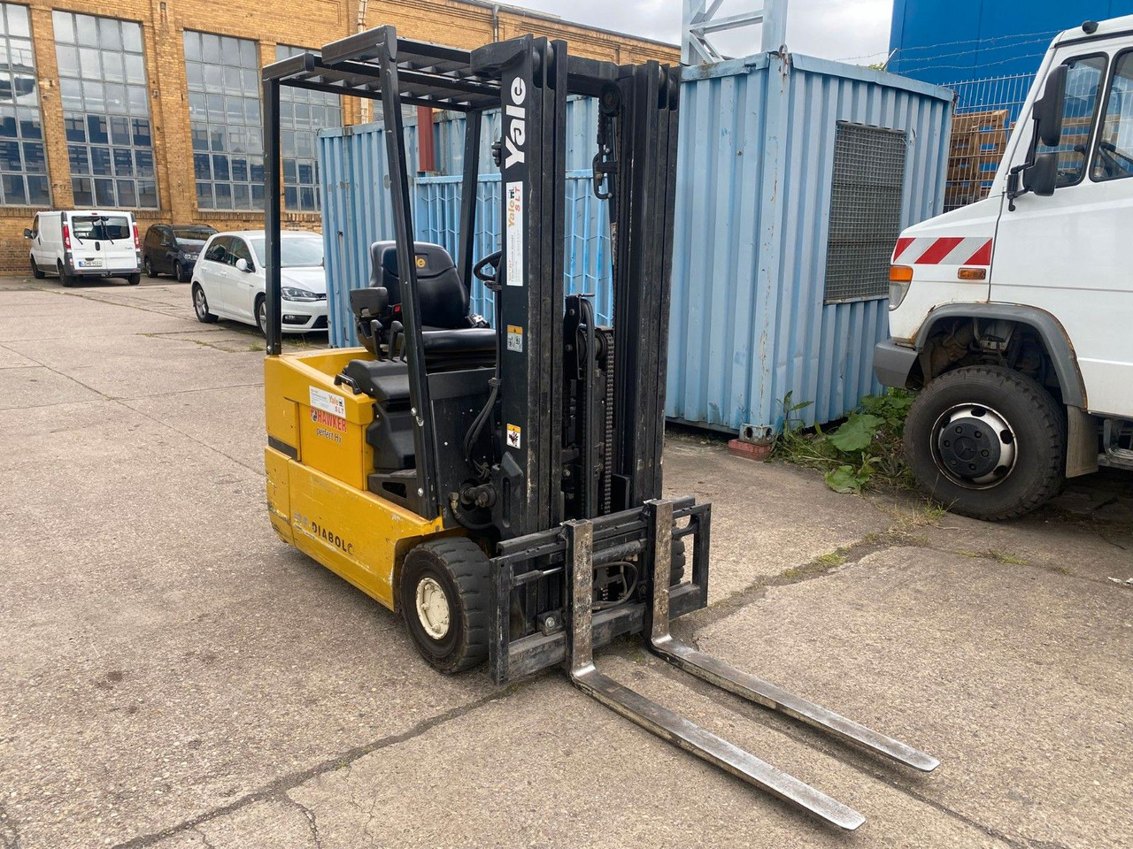 Yale Stapler ERP16ATF E1980 48Volt 1550kg - Electrostivuitor: Foto 1 Yale Stapler ERP16ATF E1980 48Volt 1550kg - Electrostivuitor: Foto 1