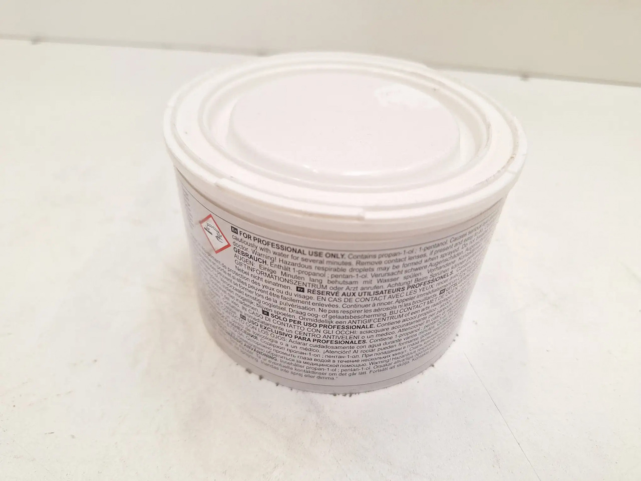 1 Dose Standoblue (Standox) - Echipament de atelier: Foto 2 1 Dose Standoblue (Standox) - Echipament de atelier: Foto 2