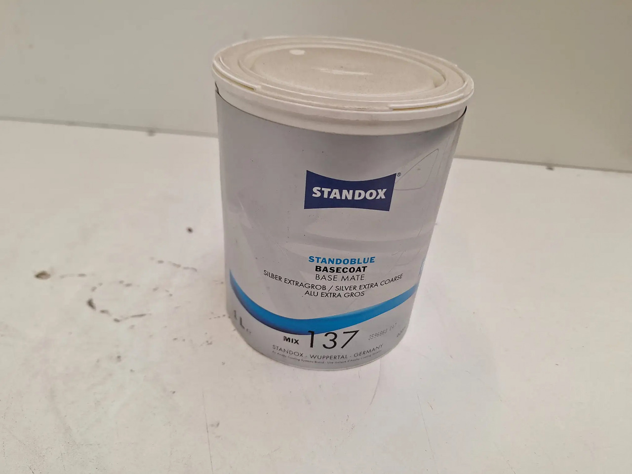 1 Dose Standoblue (Standox) - Echipament de atelier: Foto 2 1 Dose Standoblue (Standox) - Echipament de atelier: Foto 2