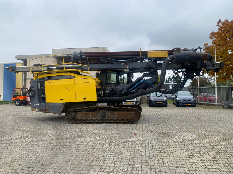 Atlas-Copco Epiroc FlexiROC D65 NVT - Maşină de foraj: Foto 4 Atlas-Copco Epiroc FlexiROC D65 NVT - Maşină de foraj: Foto 4