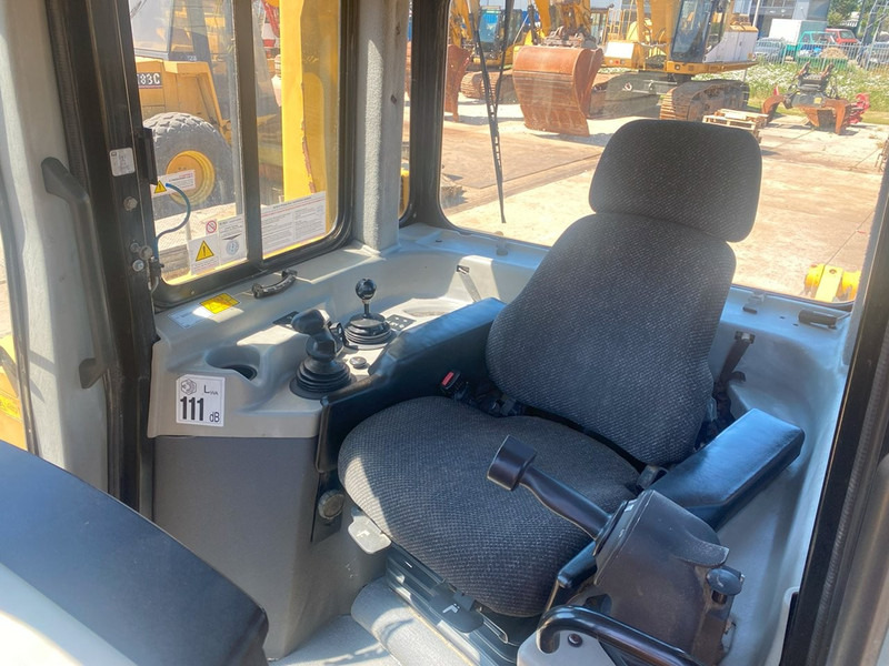 Caterpillar D6T XW NVT - Buldozer: Foto 4 Caterpillar D6T XW NVT - Buldozer: Foto 4