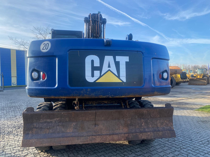 Caterpillar M322 D NVT - Excavator pe roţi: Foto 4 Caterpillar M322 D NVT - Excavator pe roţi: Foto 4