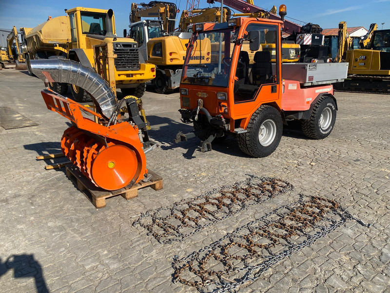 Holder C3.42 NVT - Utilaj deszăpezire: Foto 1 Holder C3.42 NVT - Utilaj deszăpezire: Foto 1