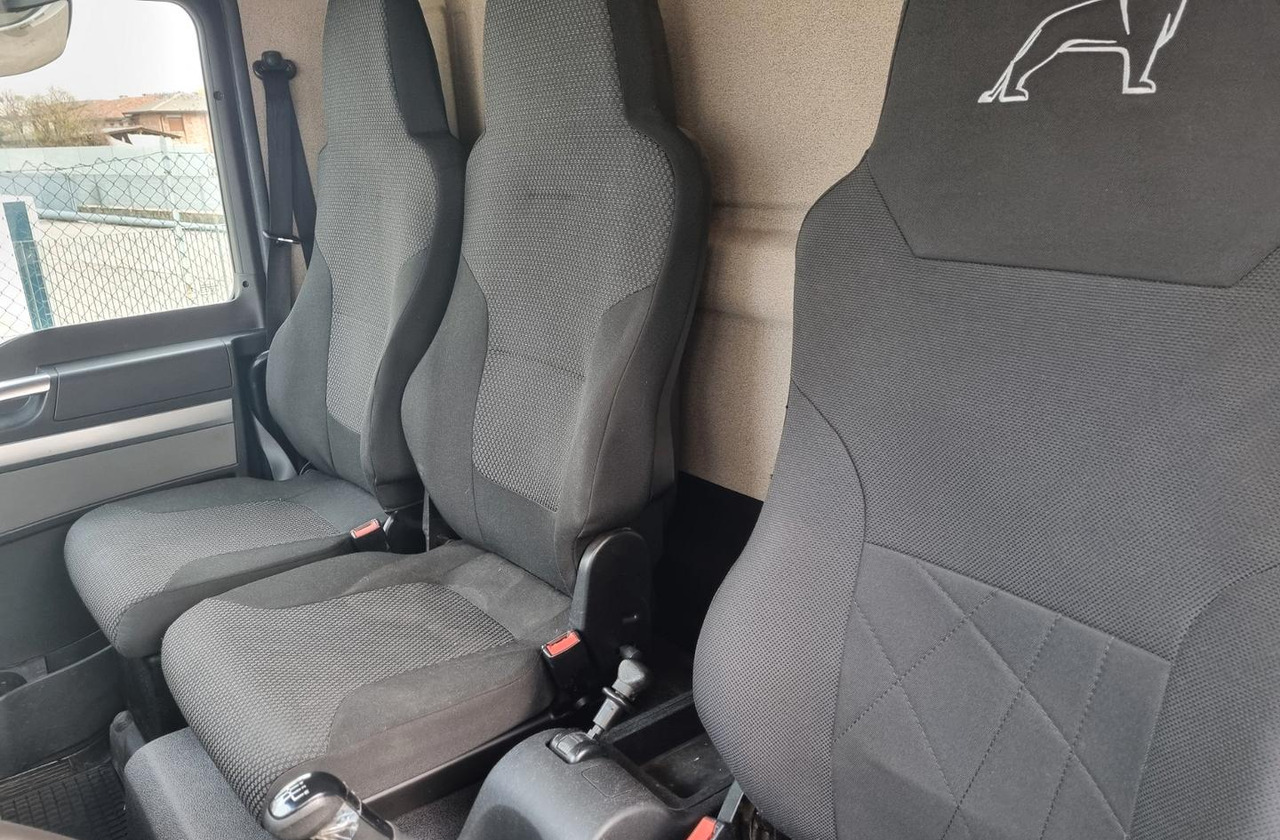 Camion furgon Man 8.190 furgone e sponda euro 6: Foto 11 Camion furgon Man 8.190 furgone e sponda euro 6: Foto 11