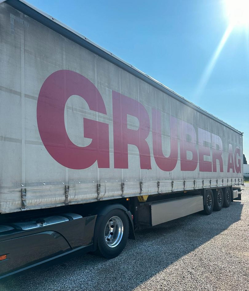 Schmitz Cargobull SANH SCB S3T - Semiremorcă prelată: Foto 1 Schmitz Cargobull SANH SCB S3T - Semiremorcă prelată: Foto 1