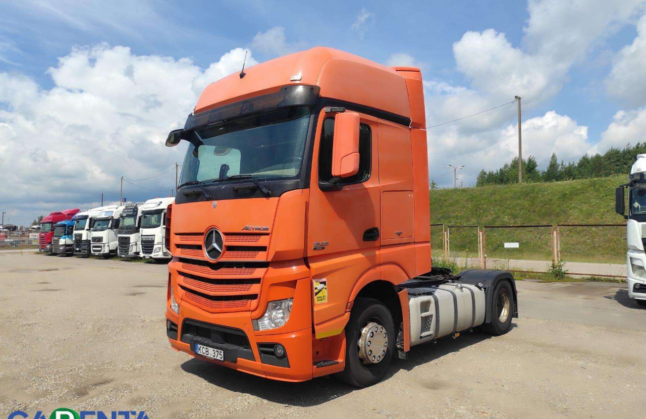 Mercedes-Benz Actros 1845 - Cap tractor: Foto 1 Mercedes-Benz Actros 1845 - Cap tractor: Foto 1
