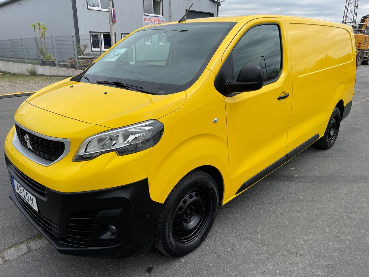 Peugeot Expert Kasten Pro L3/2.0 BlueHDI/AC/15xVerfügbar - Autoutilitară compactă: Foto 3 Peugeot Expert Kasten Pro L3/2.0 BlueHDI/AC/15xVerfügbar - Autoutilitară compactă: Foto 3