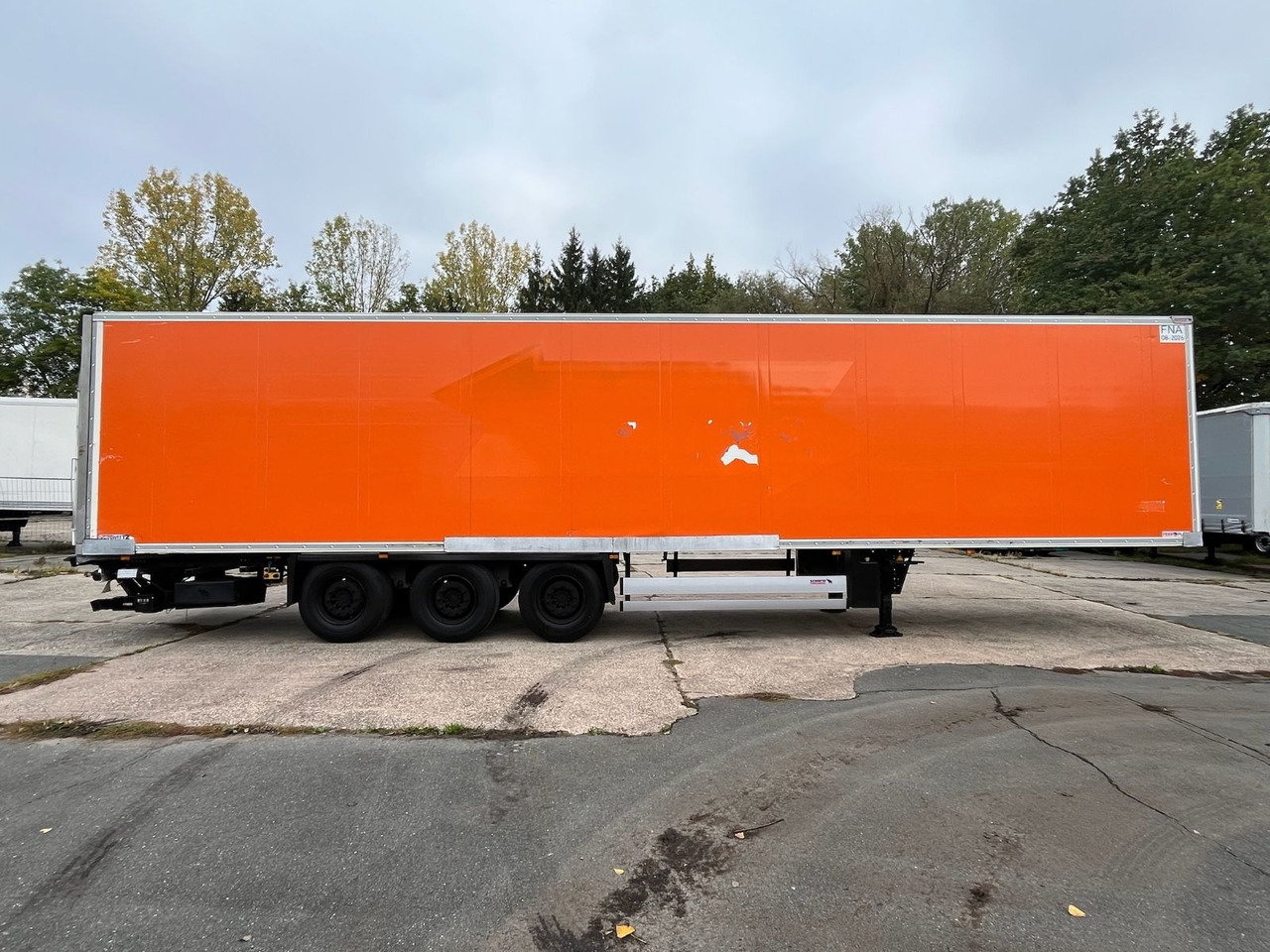 Semiremorcă furgon Schmitz Cargobull SCB*S3B/CARRIER/Vector1550/LBW/BÄR/2347h/13,4m: Foto 6