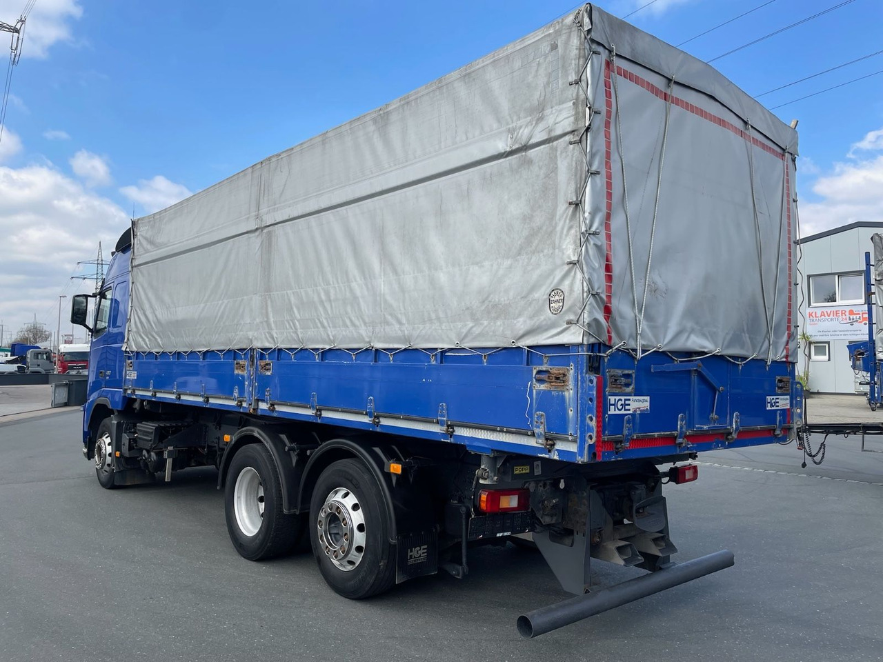 Volvo FH 460 EEV Dreiseiten-Getreidekipper/gel. NLA/AC - Camion cu prelată: Foto 5 Volvo FH 460 EEV Dreiseiten-Getreidekipper/gel. NLA/AC - Camion cu prelată: Foto 5